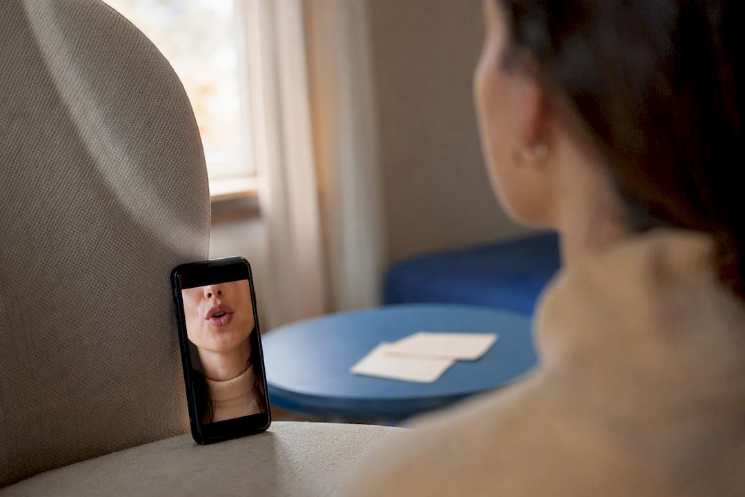 Oefen je uitspraak door jezelf op te nemen met je smartphone